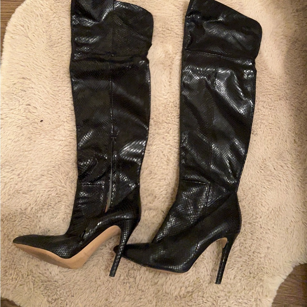 BCBGMaxAzria Black Over the Knee Boots